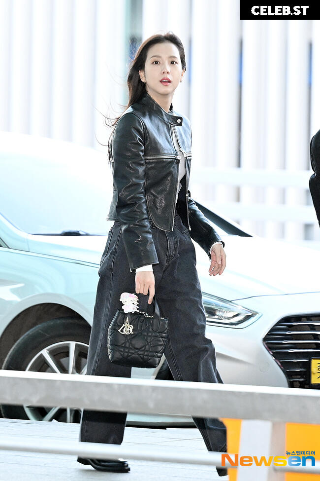 Jisoo  || - BLΛƆKPIИK ( BLACKPINK ) Image 4461719