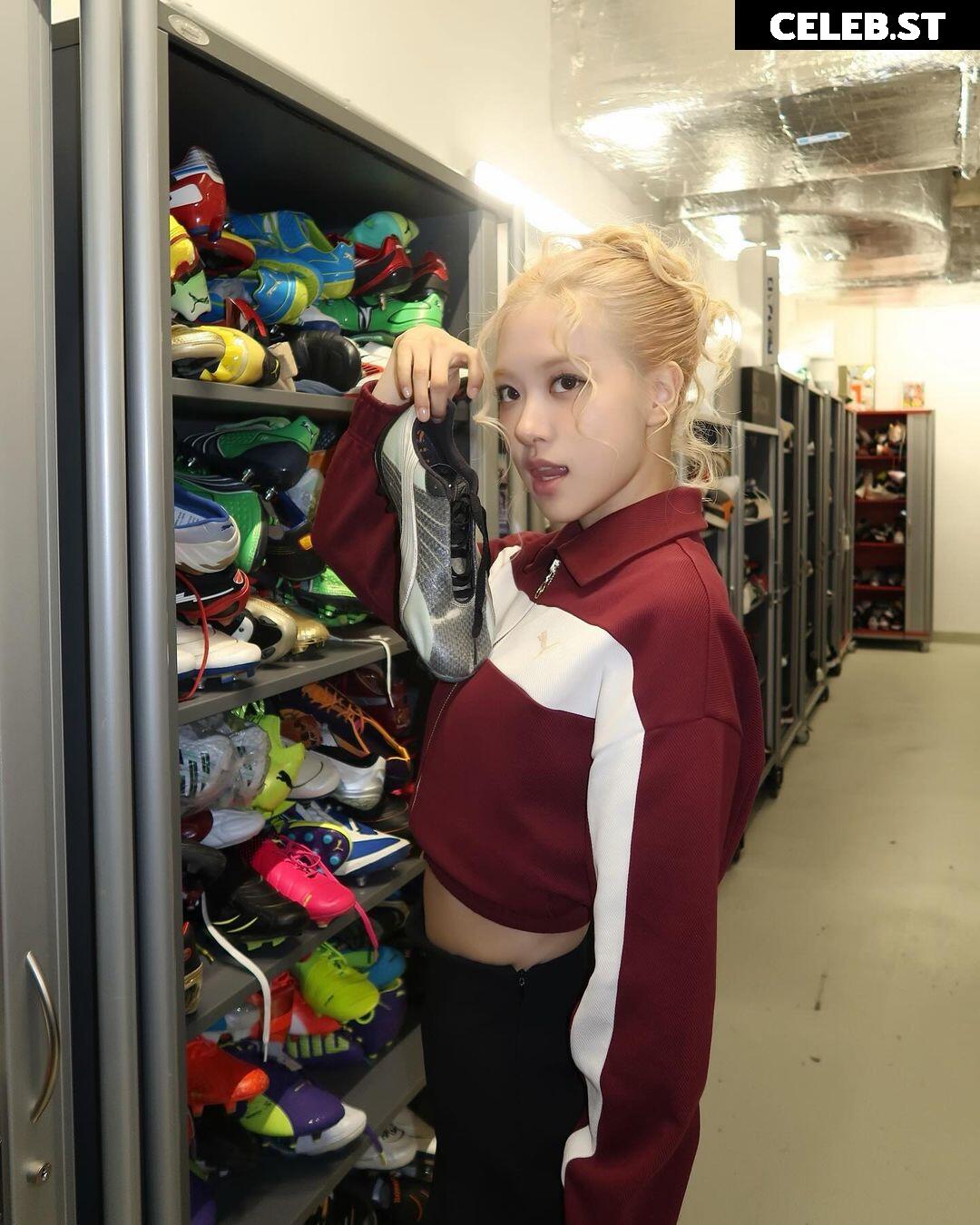 Rosé || Roseanne Park - BLΛƆKPIИK ( BLACKPINK ) Image 4461089