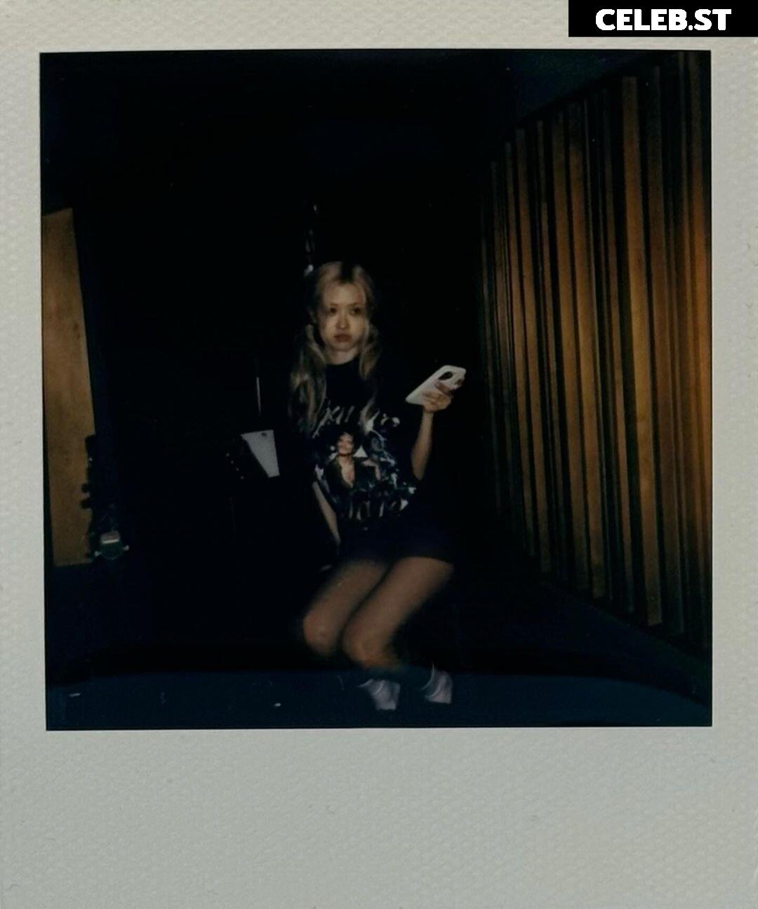 Rosé || Roseanne Park - BLΛƆKPIИK ( BLACKPINK ) Image 4461070