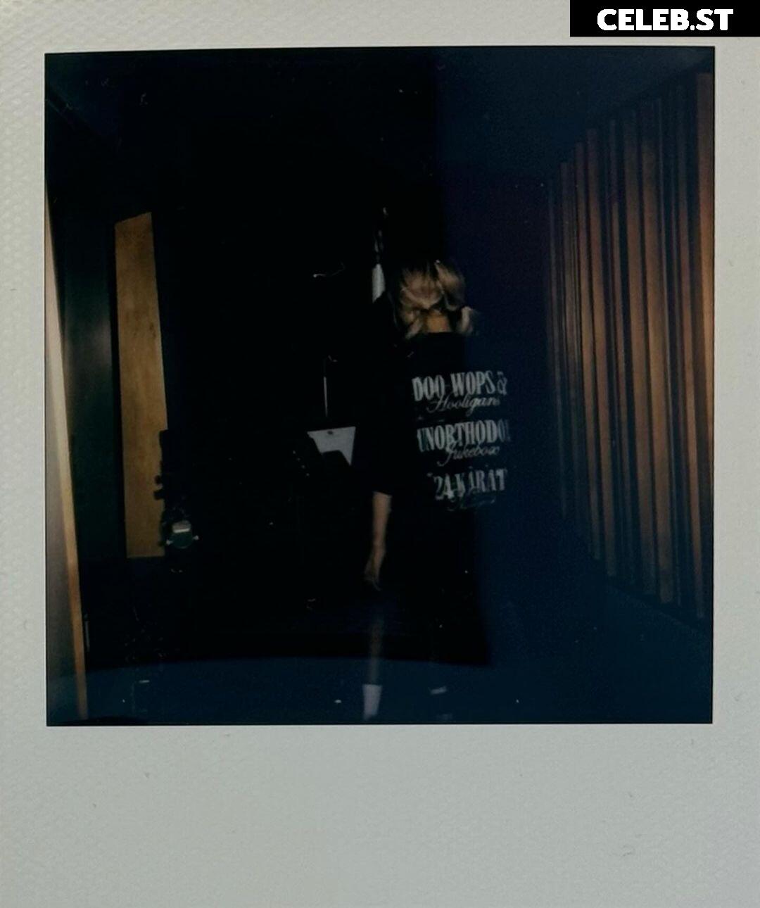 Rosé || Roseanne Park - BLΛƆKPIИK ( BLACKPINK ) Image 4461063