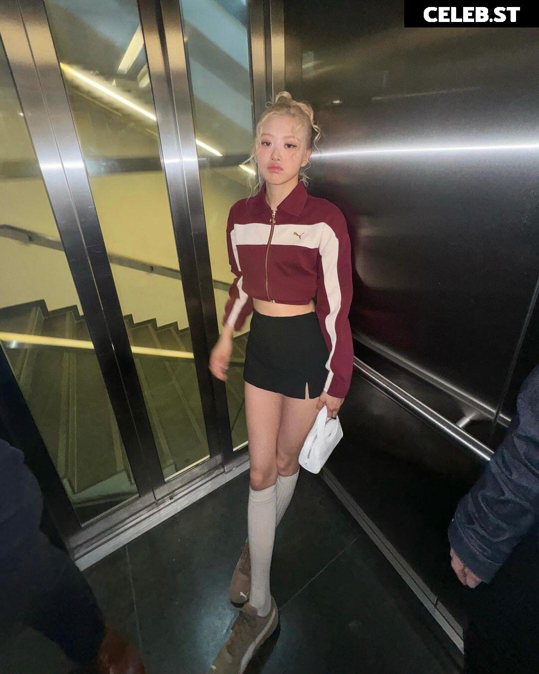 Rosé || Roseanne Park - BLΛƆKPIИK ( BLACKPINK ) Image 4461204