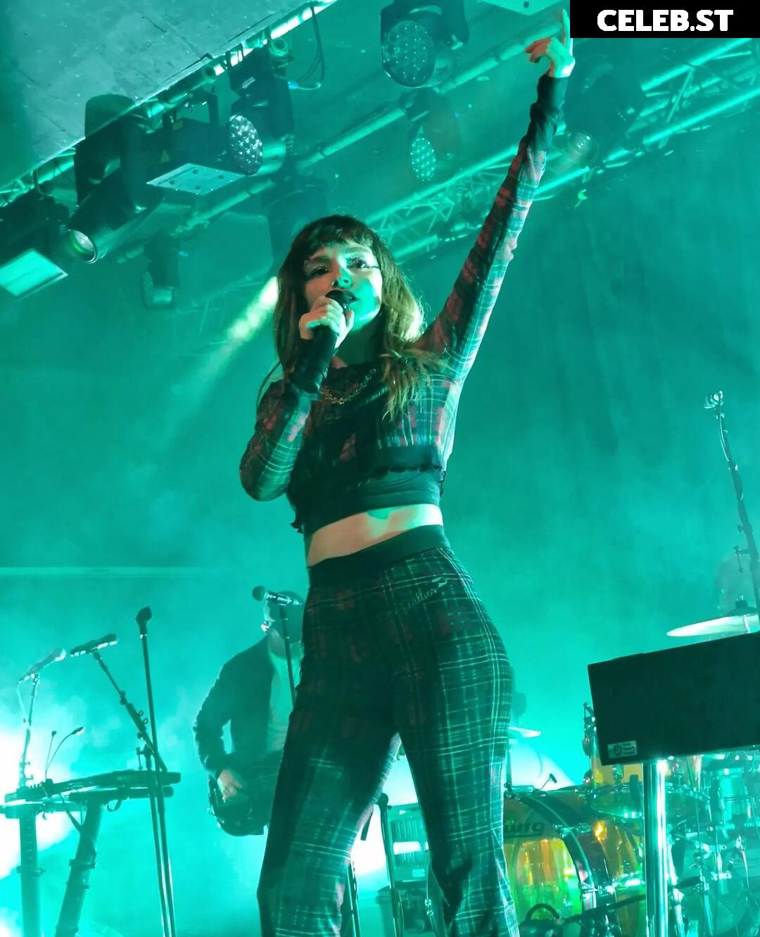 Lauren Mayberry (Singer) Image 4462877