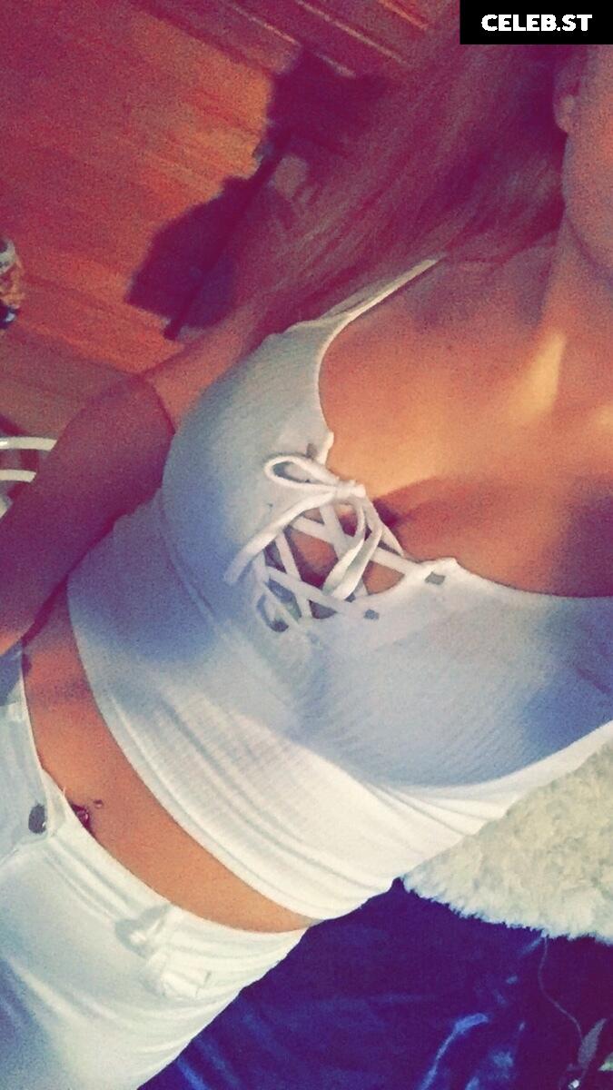 Xenia Tina Marie Image 446275