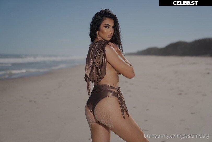 Cassie Lee/Jess McKay (Peyton Royce/Billie Kay) Image 4462684