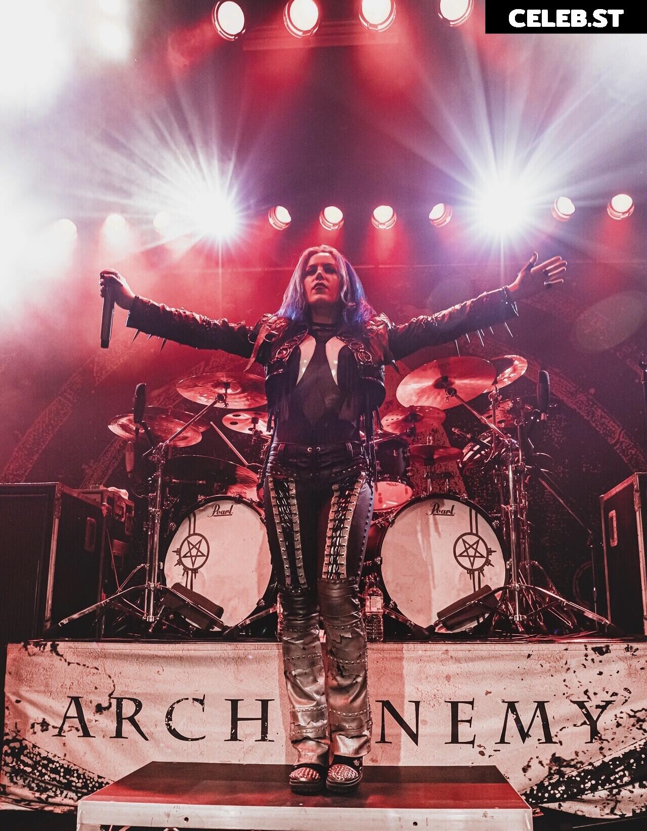 Women of Metal Image 4462171