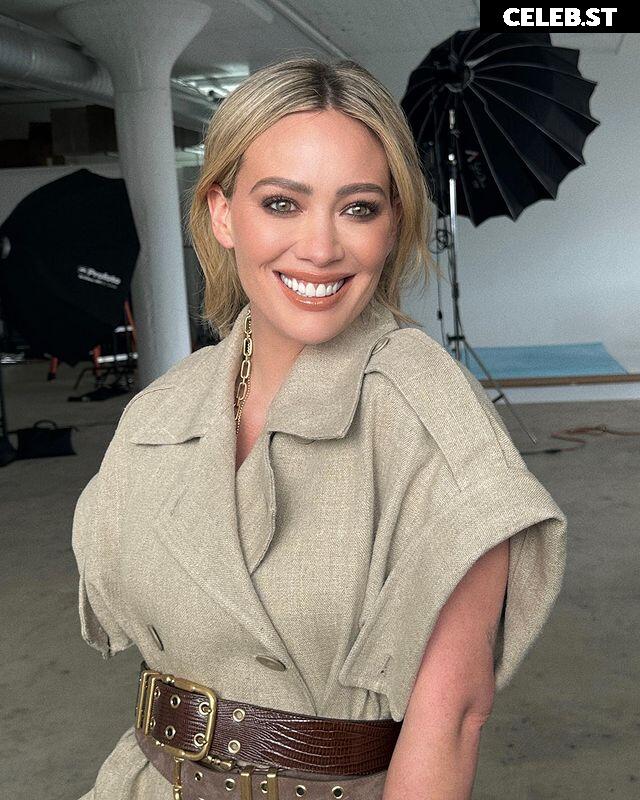 Hilary Duff Image 4462127