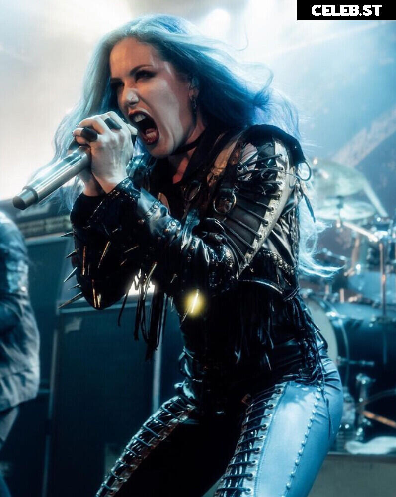 Women of Metal Image 4462382