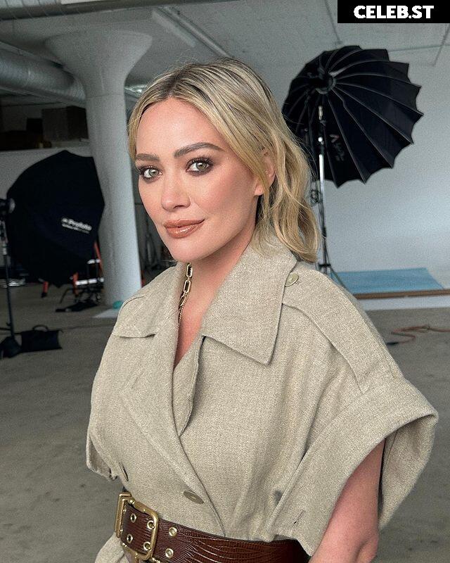 Hilary Duff Image 4462284