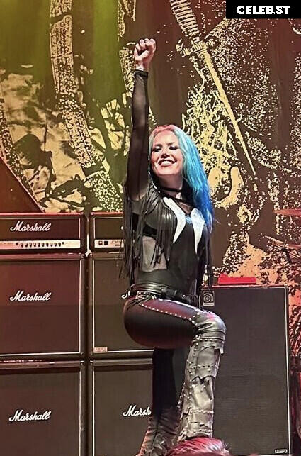 Women of Metal Image 4462936