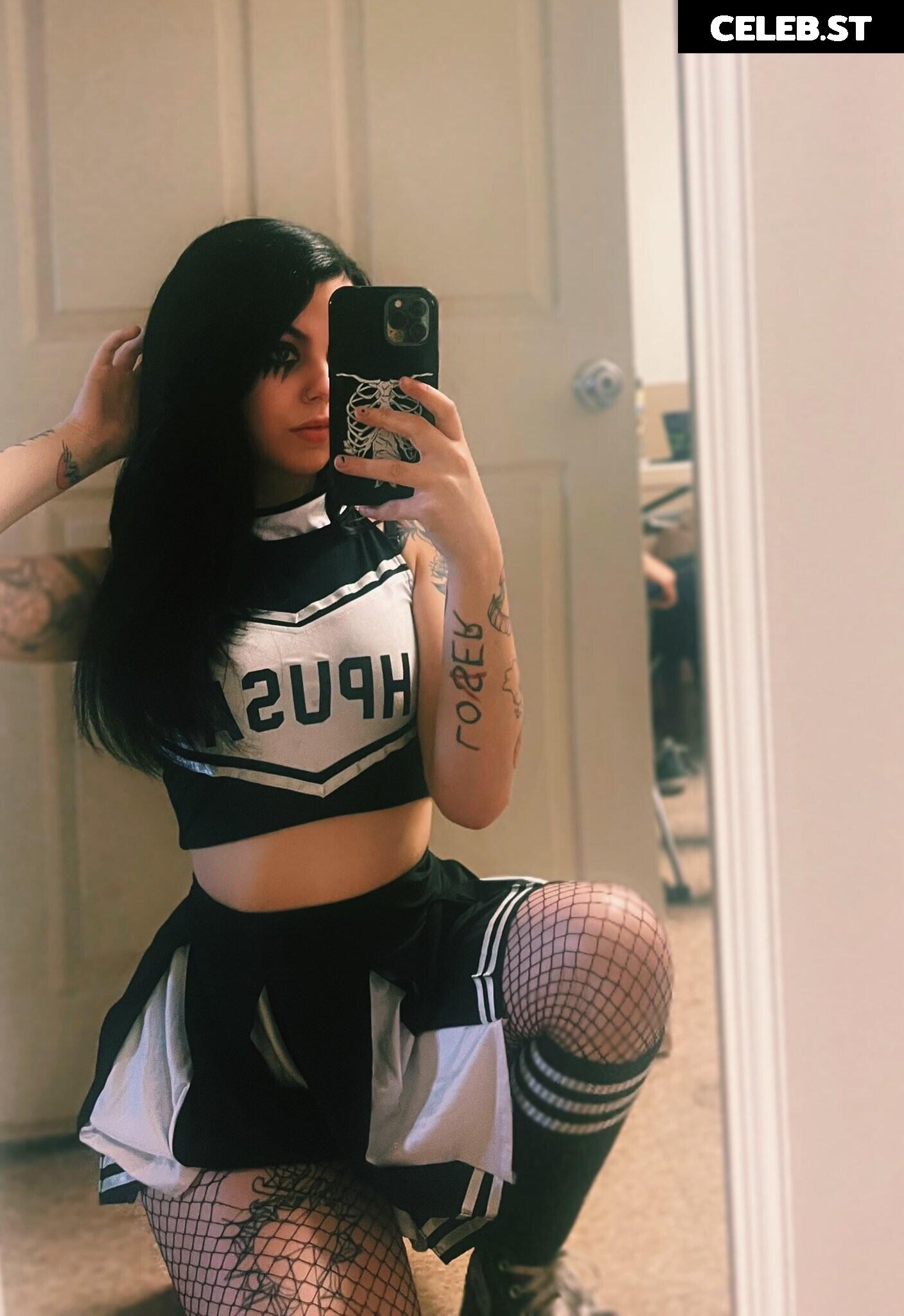 Women of Metal Image 4463892