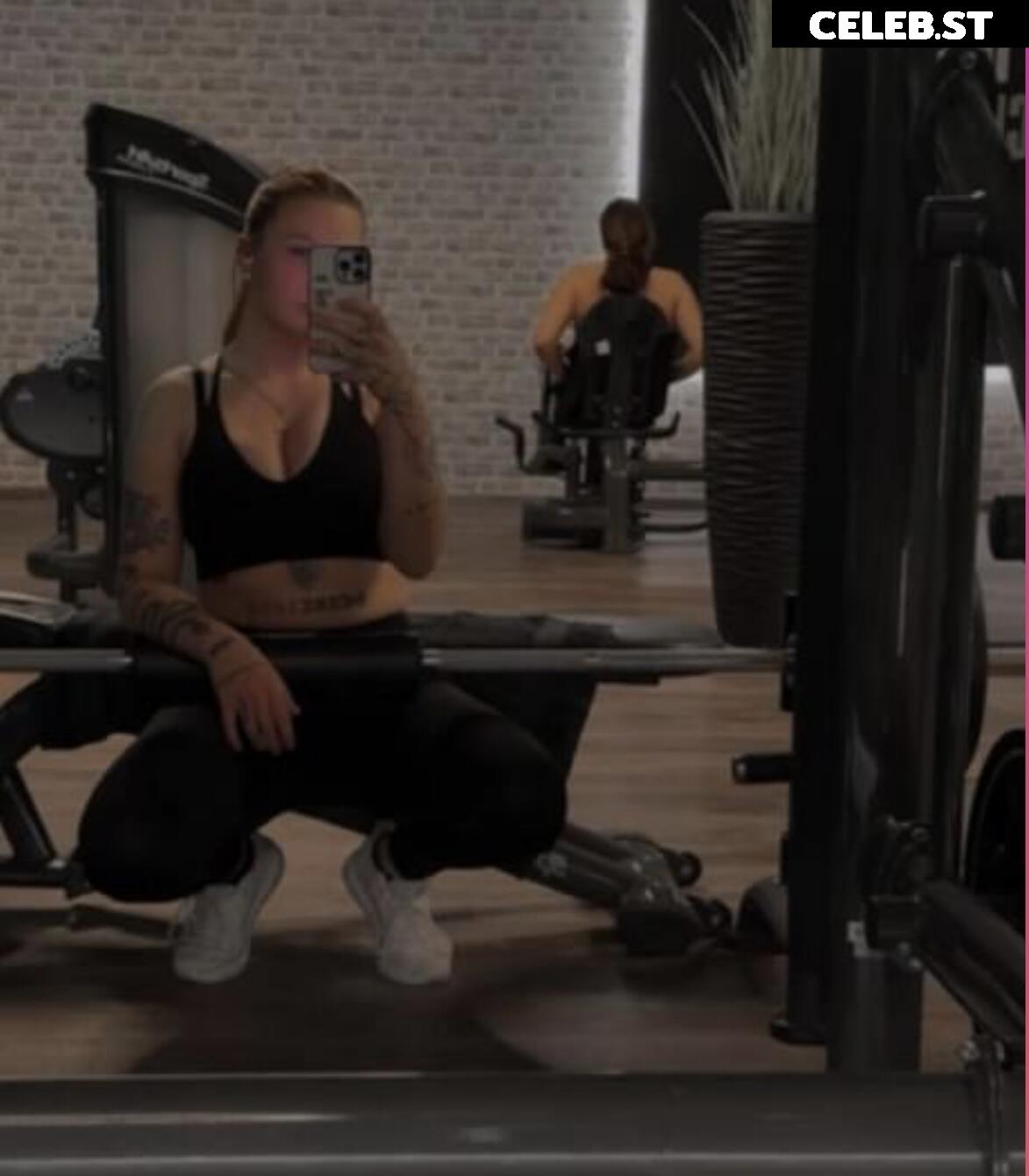 Xenia Tina Marie Image 446330