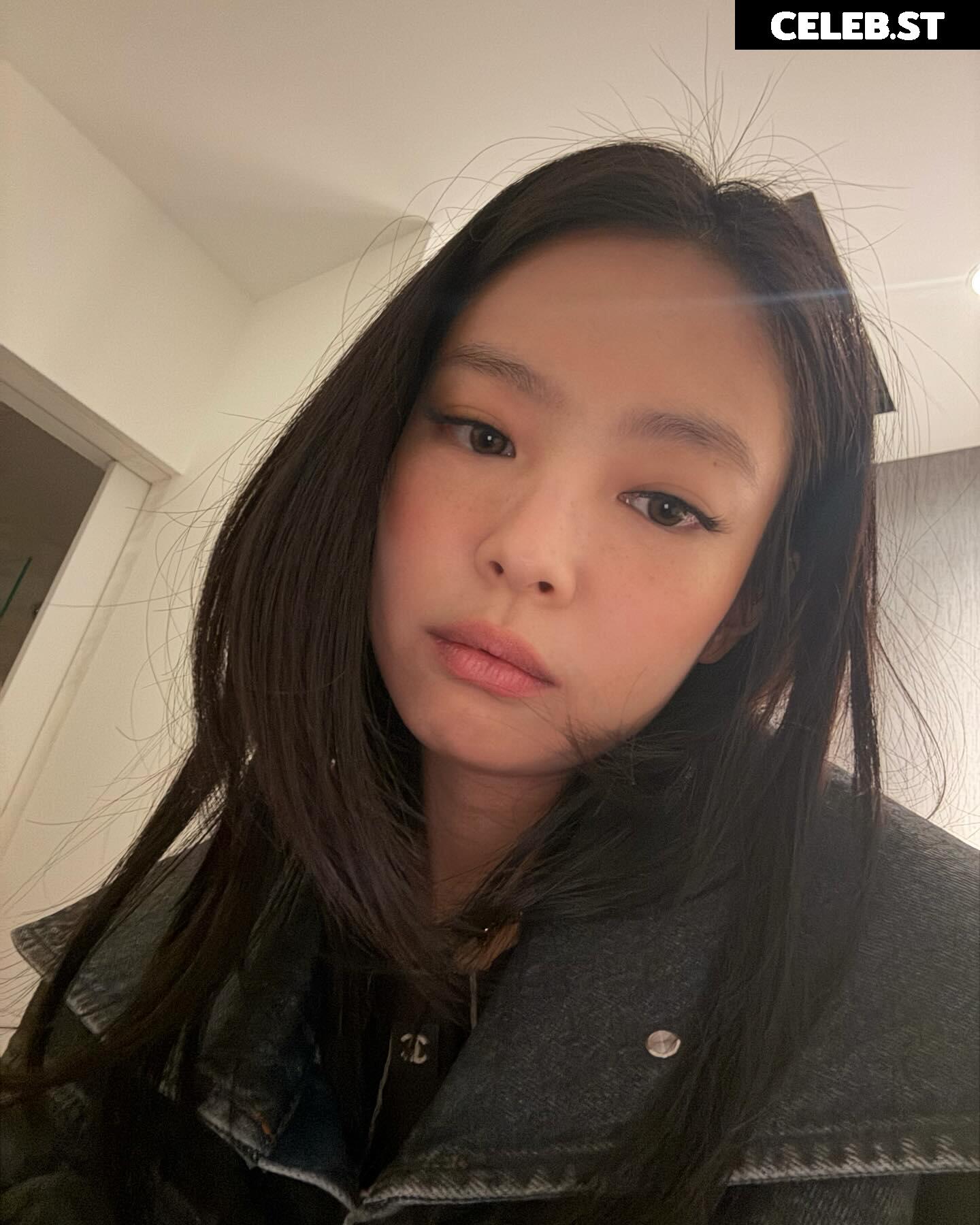 Jennie | BLΛƆKPIИK (Blackpink) Image 4460411