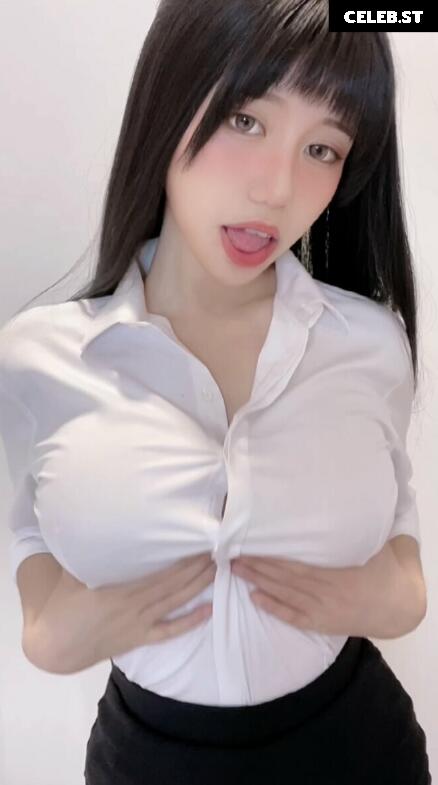 Ain Nguyen Image 4460426