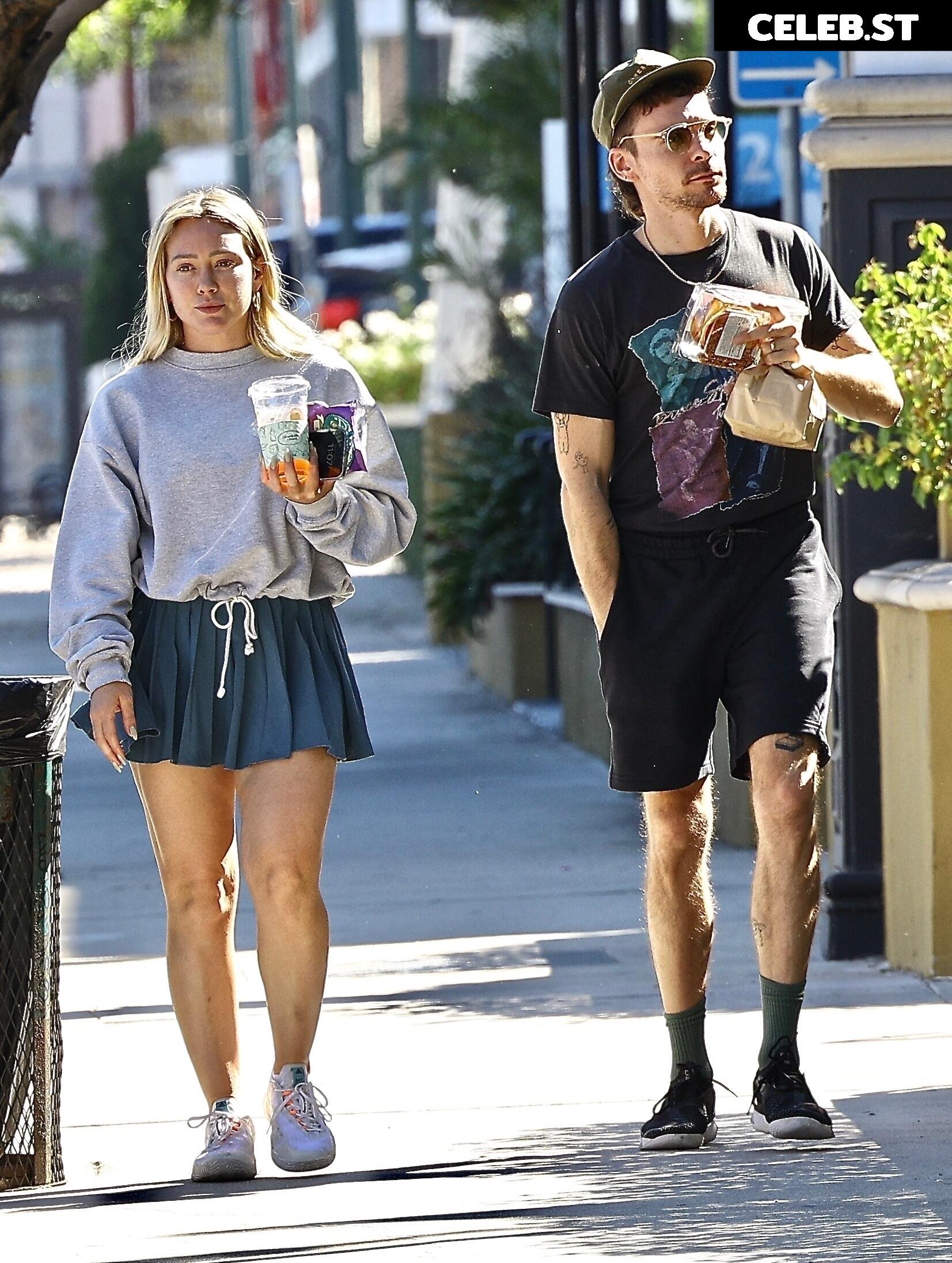 Hilary Duff Image 4469378