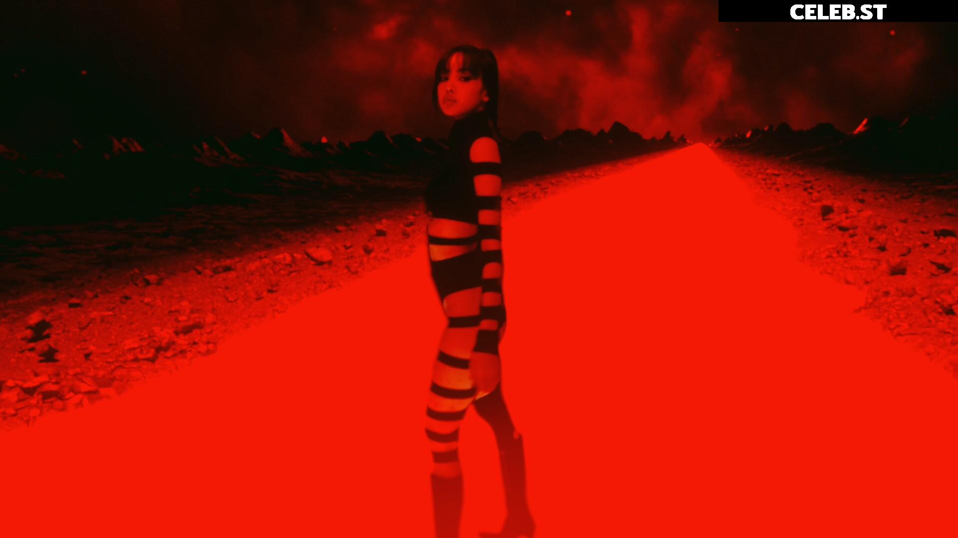 Lisa | BLΛƆKPIИK (Blackpink) Image 4469264