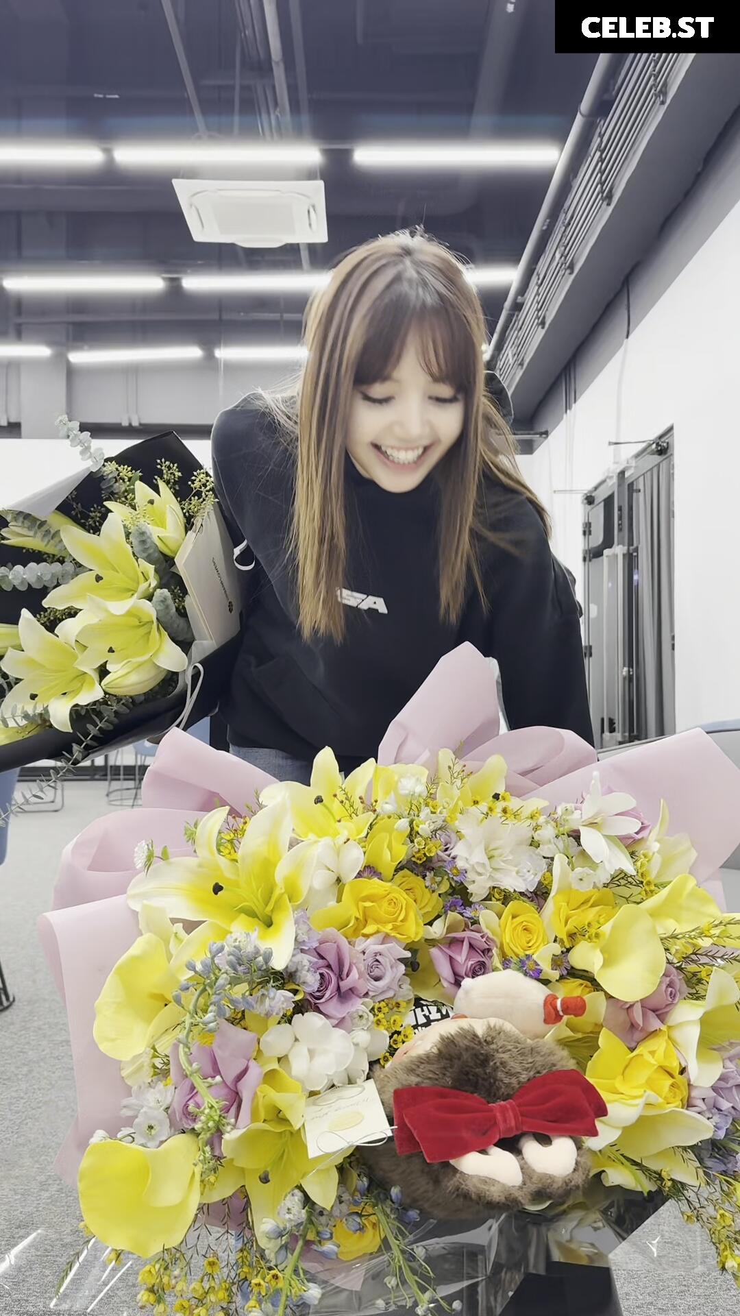 Lisa | BLΛƆKPIИK (Blackpink) Image 4469969