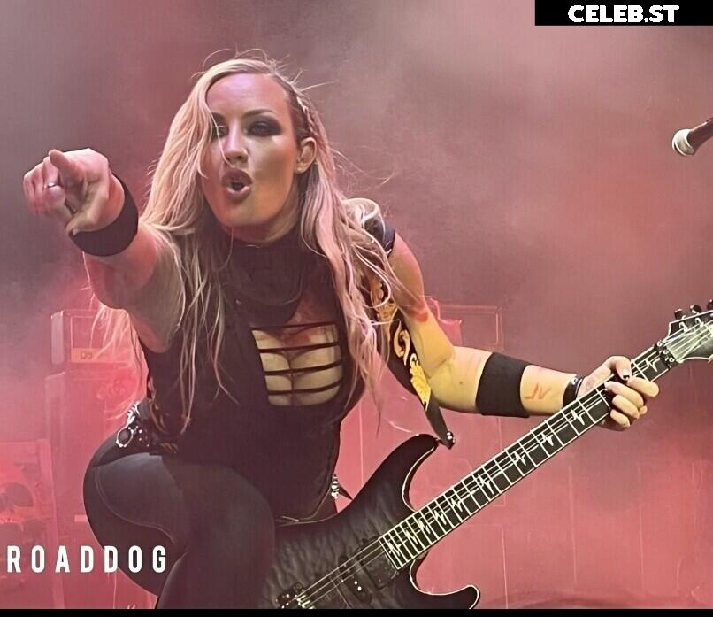 Women of Metal Image 4468475