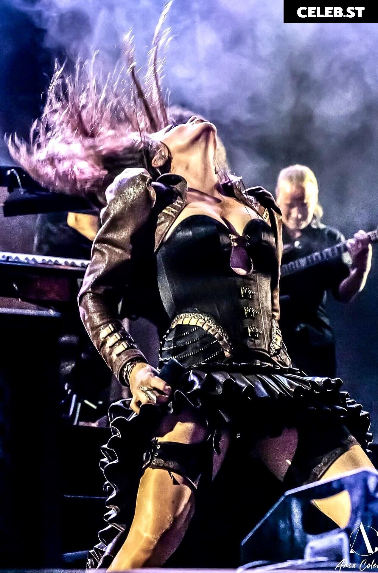 Women of Metal Image 4468174