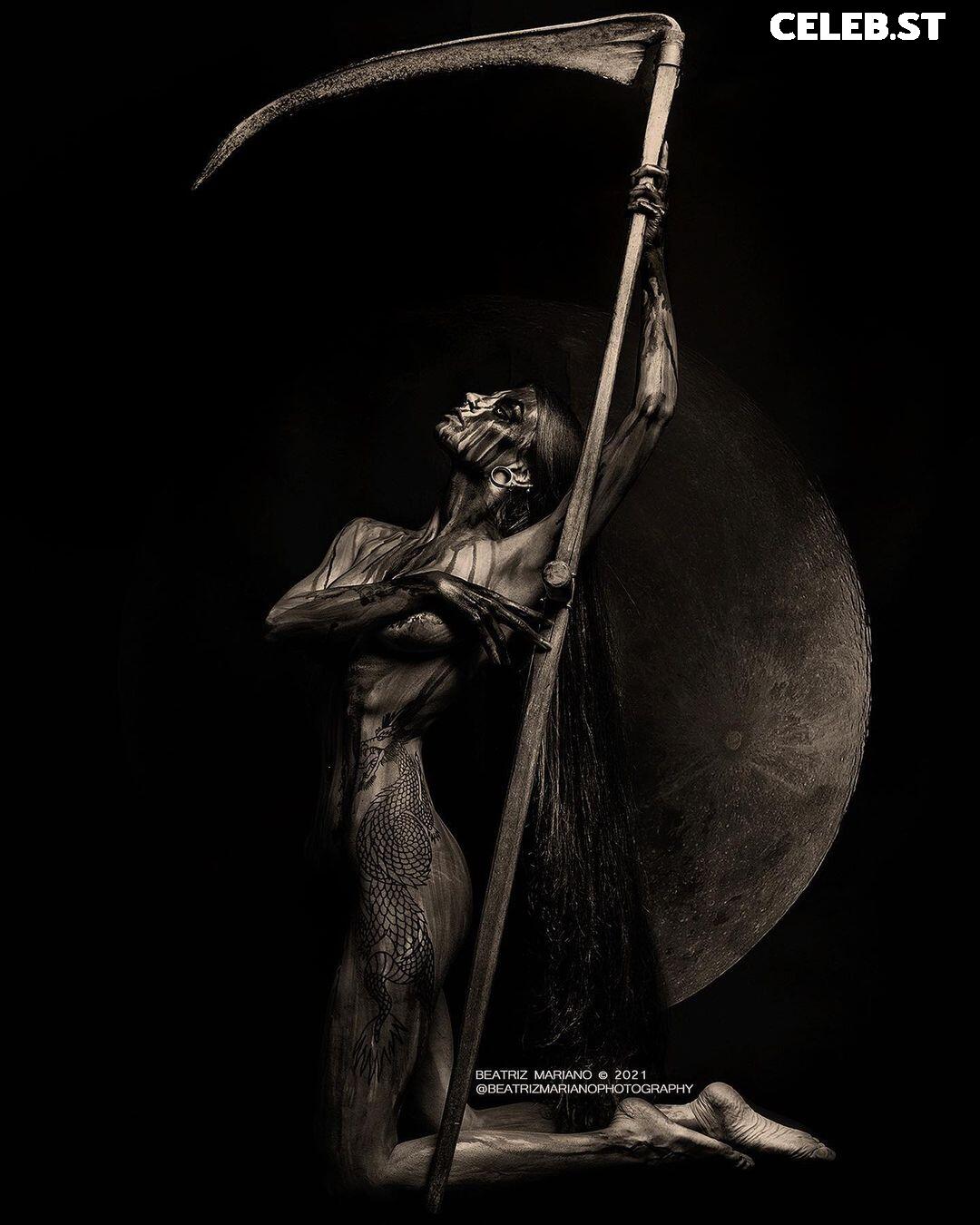 Women of Metal Image 4468996