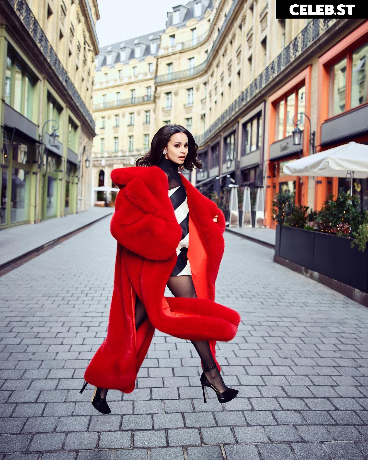 Sofia Carson Image 4455570