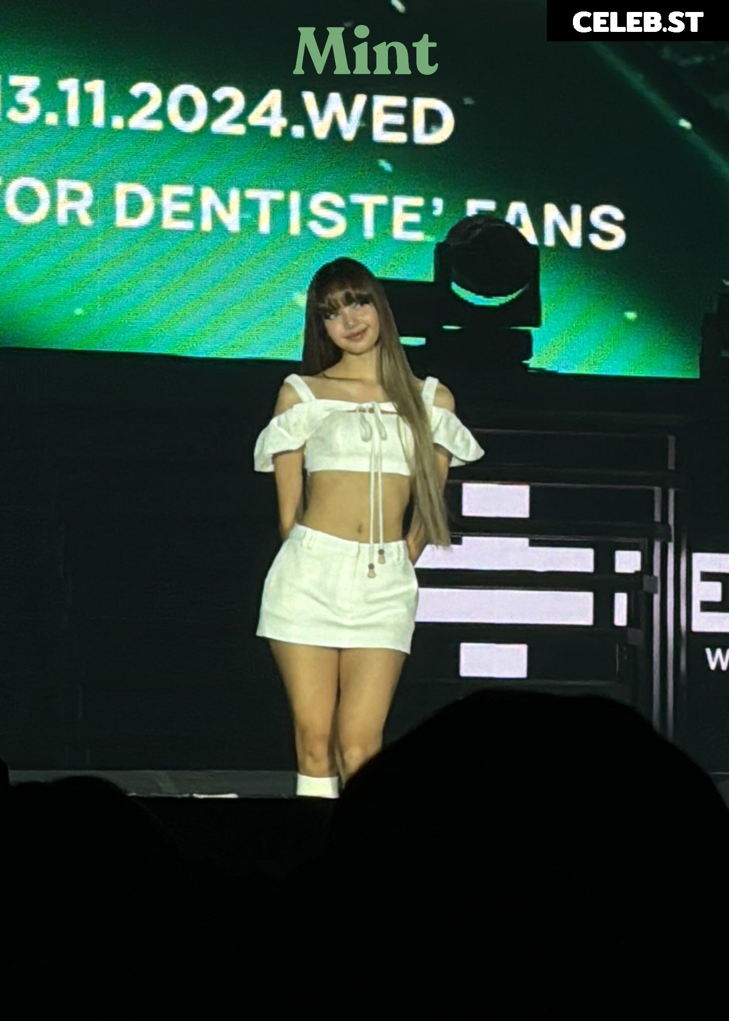 Lisa | BLΛƆKPIИK (Blackpink) Image 4456808
