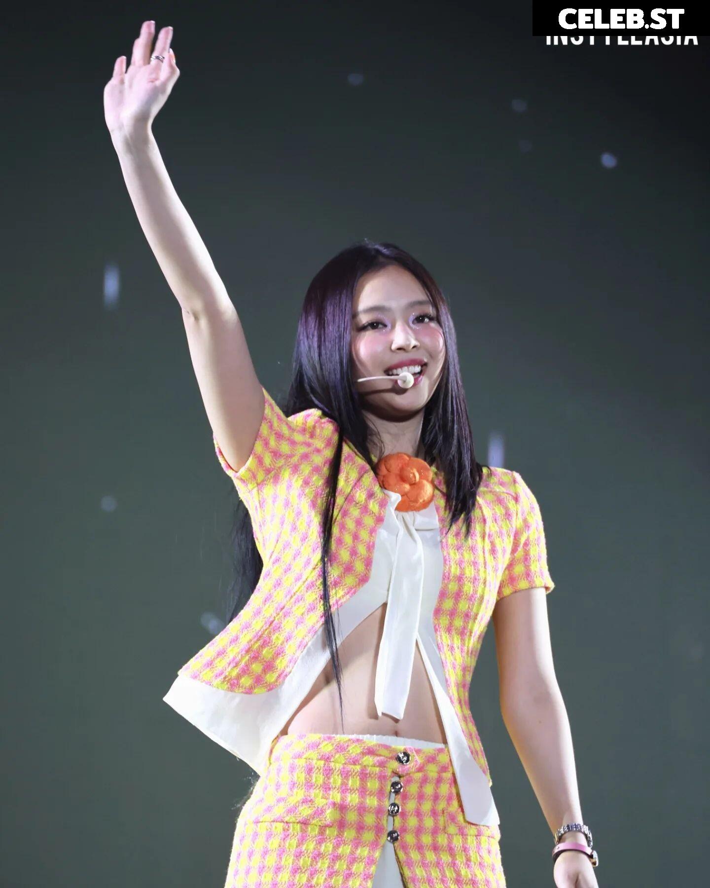 Jennie | BLΛƆKPIИK (Blackpink) Image 4456121