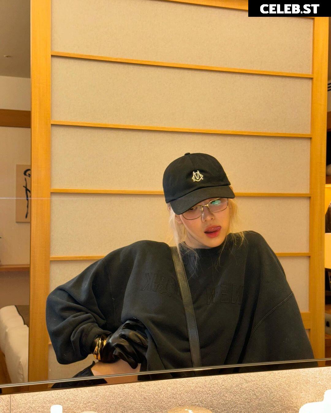 Rosé || Roseanne Park - BLΛƆKPIИK ( BLACKPINK ) Image 4456394