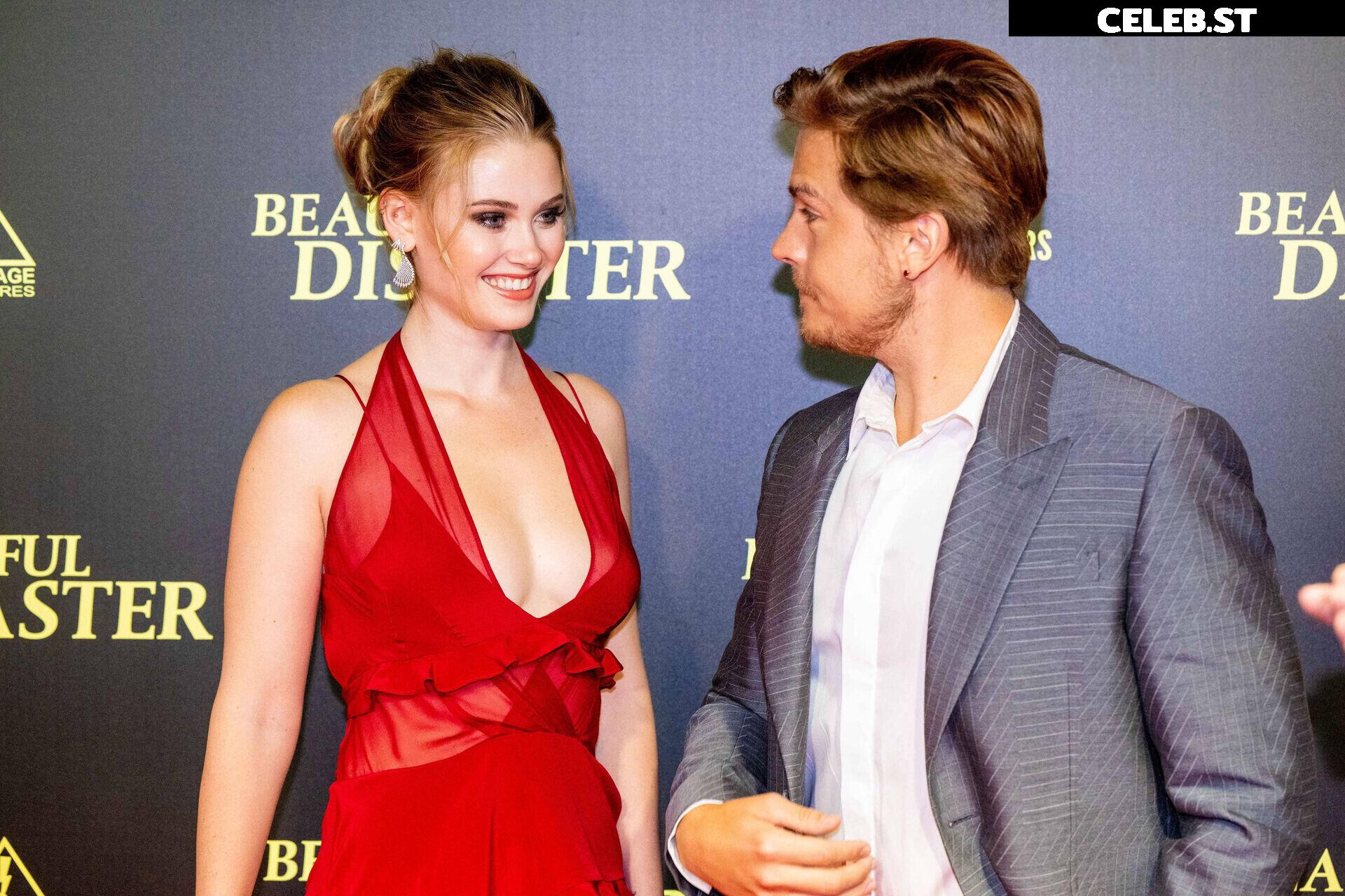 Virginia Gardner Image 4457855
