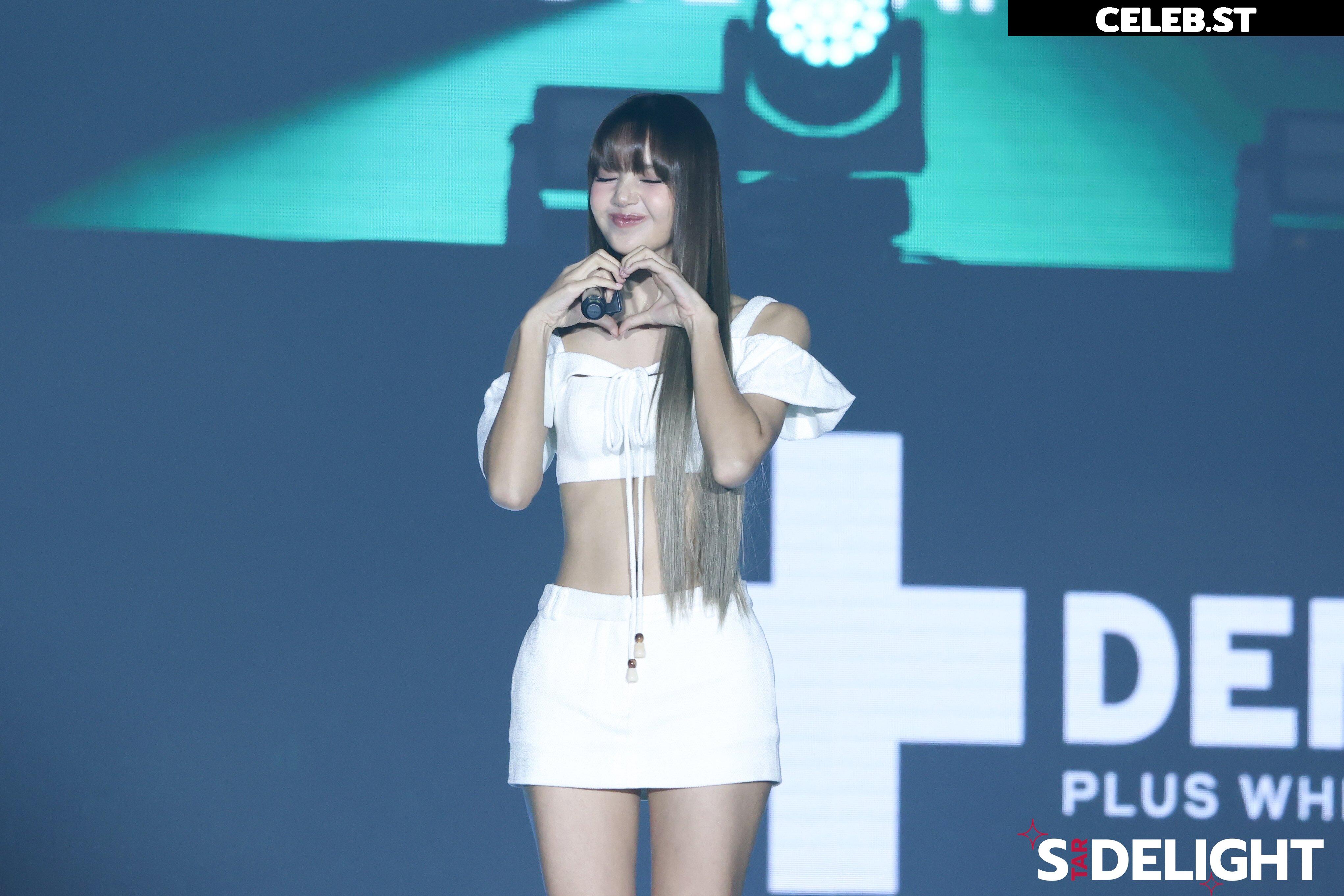Lisa | BLΛƆKPIИK (Blackpink) Image 4457556