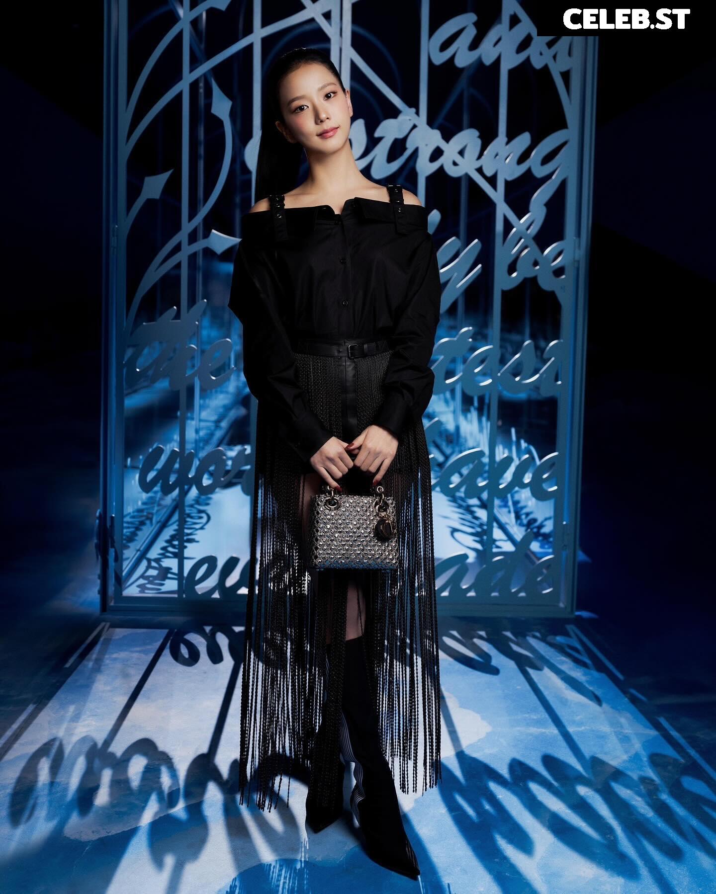 Jisoo  || - BLΛƆKPIИK ( BLACKPINK ) Image 4457446