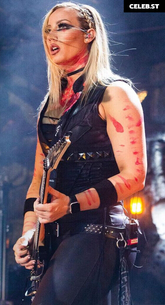Women of Metal Image 4457414