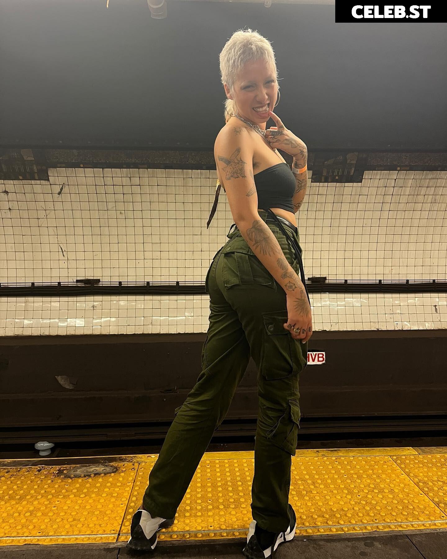 Indigo De Souza / IndigoFarAway Image 4457108