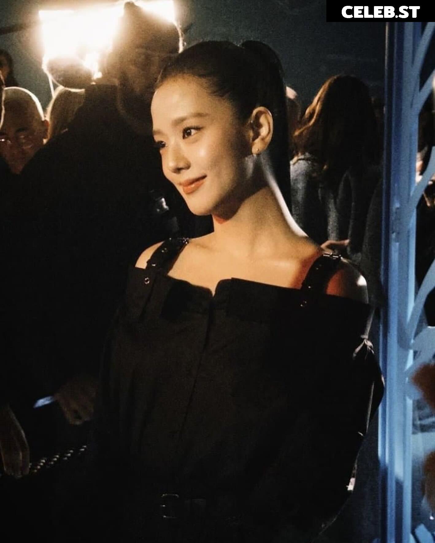 Jisoo  || - BLΛƆKPIИK ( BLACKPINK ) Image 4457327