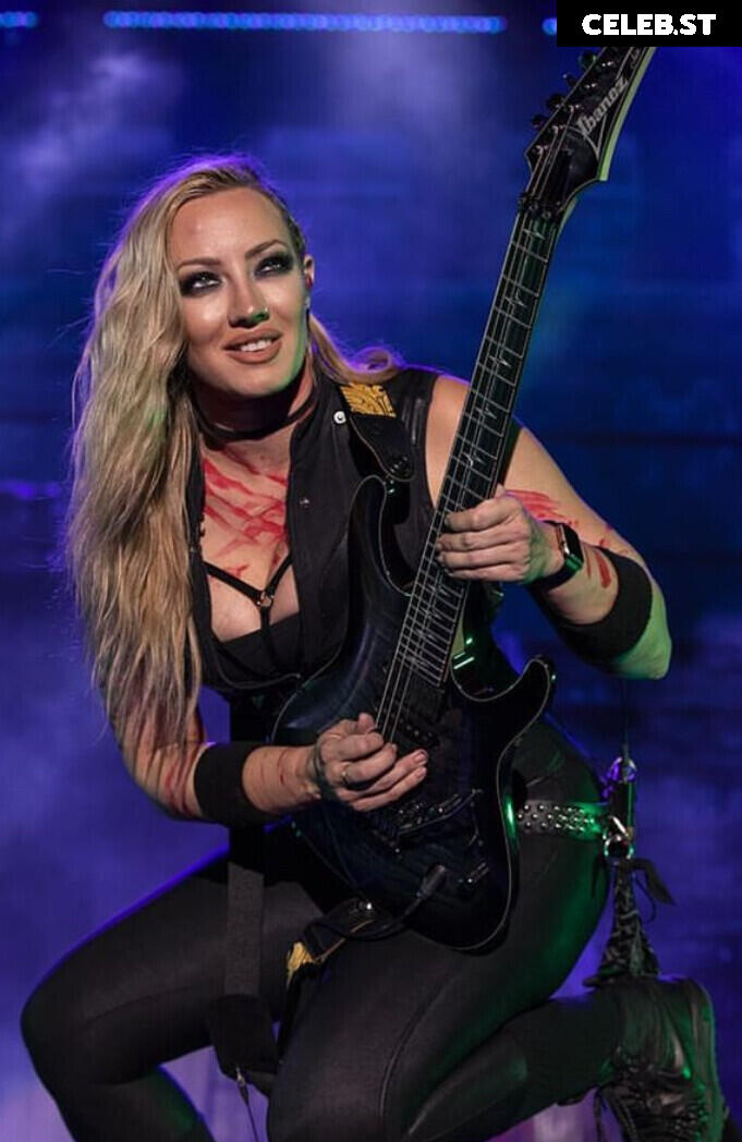 Women of Metal Image 4457268