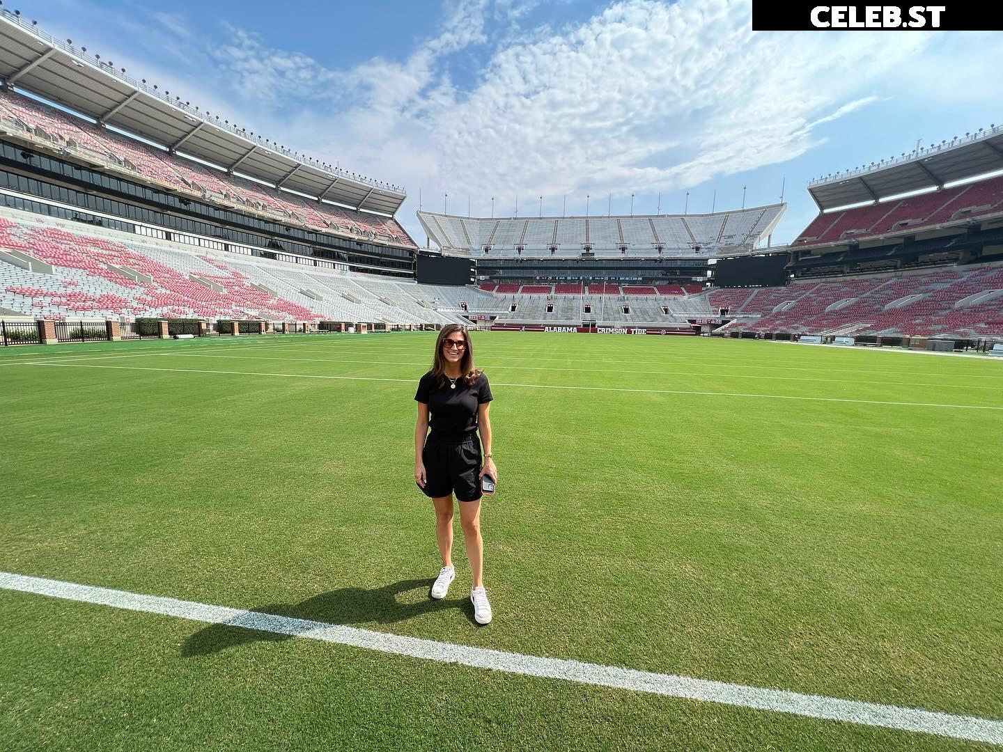 Kaitlan Collins - CNN newswoman Image 4457948