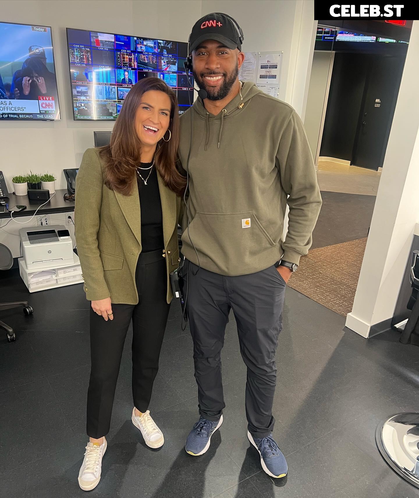 Kaitlan Collins - CNN newswoman Image 4457974