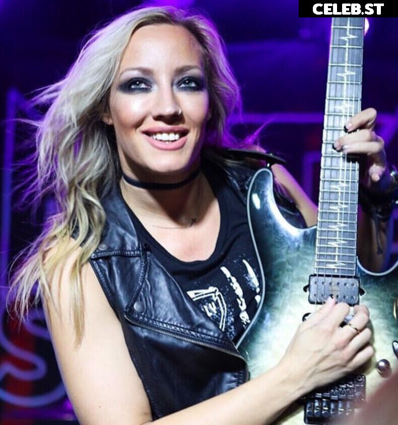 Women of Metal Image 4457902