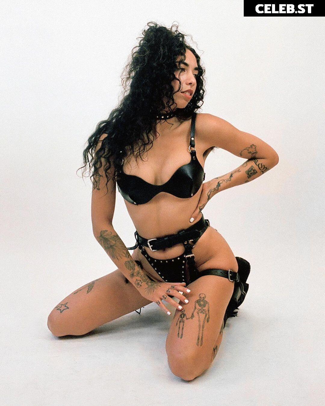 Indigo De Souza / IndigoFarAway Image 4451359