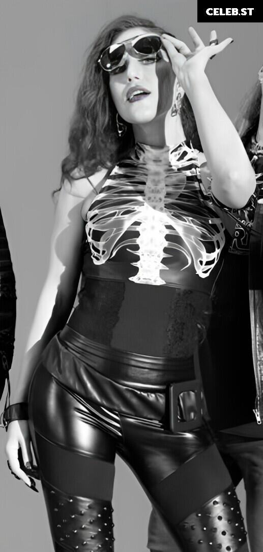 Women of Metal Image 4451367