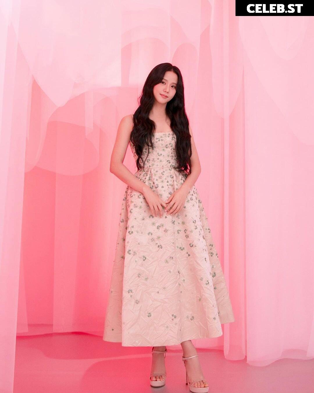 Jisoo  || - BLΛƆKPIИK ( BLACKPINK ) Image 4452939