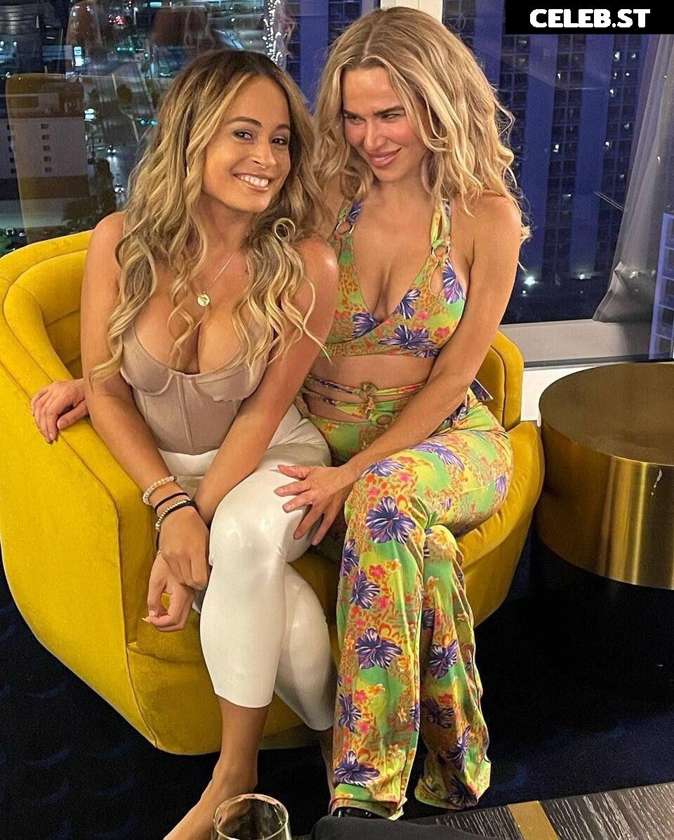 WWE Lana / CJ Perry Image 4453457