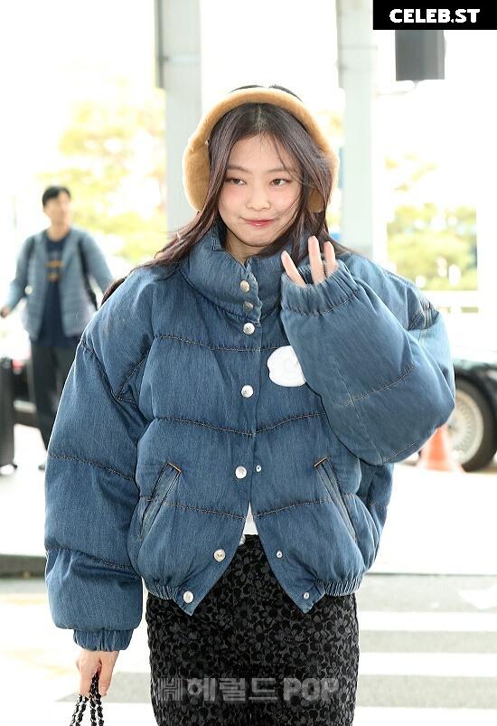 Jennie | BLΛƆKPIИK (Blackpink) Image 4453319
