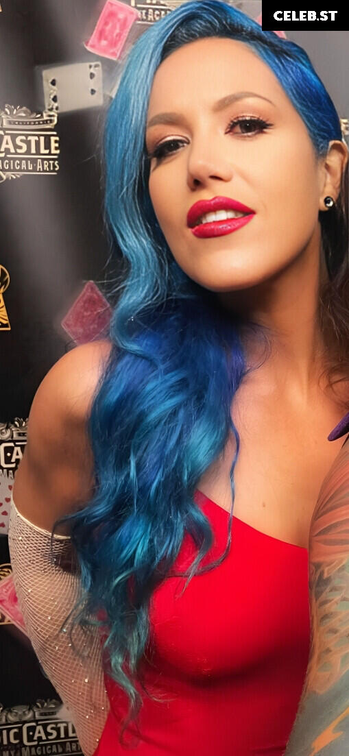 Women of Metal Image 4450108