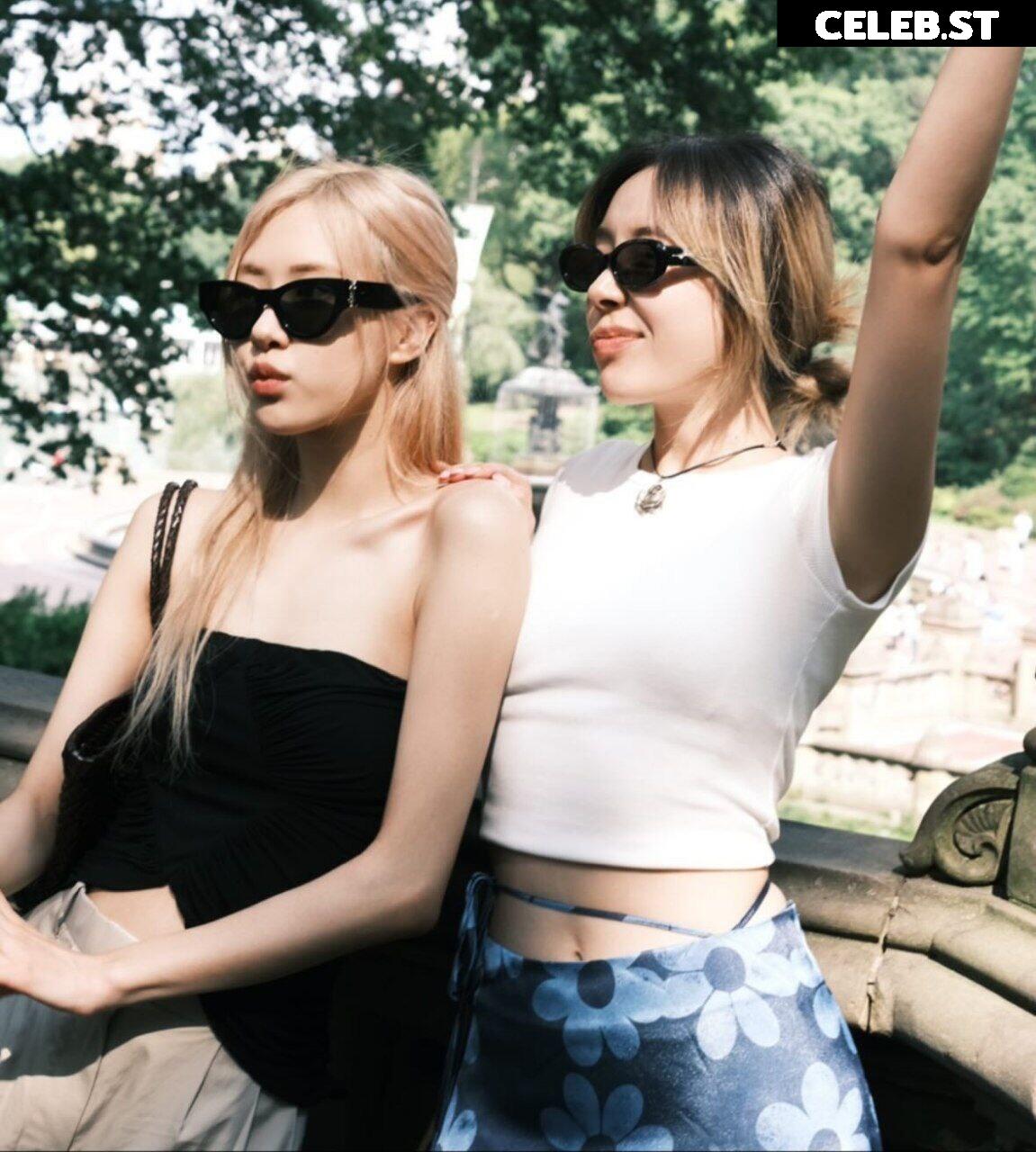 Rosé || Roseanne Park - BLΛƆKPIИK ( BLACKPINK ) Image 4450202