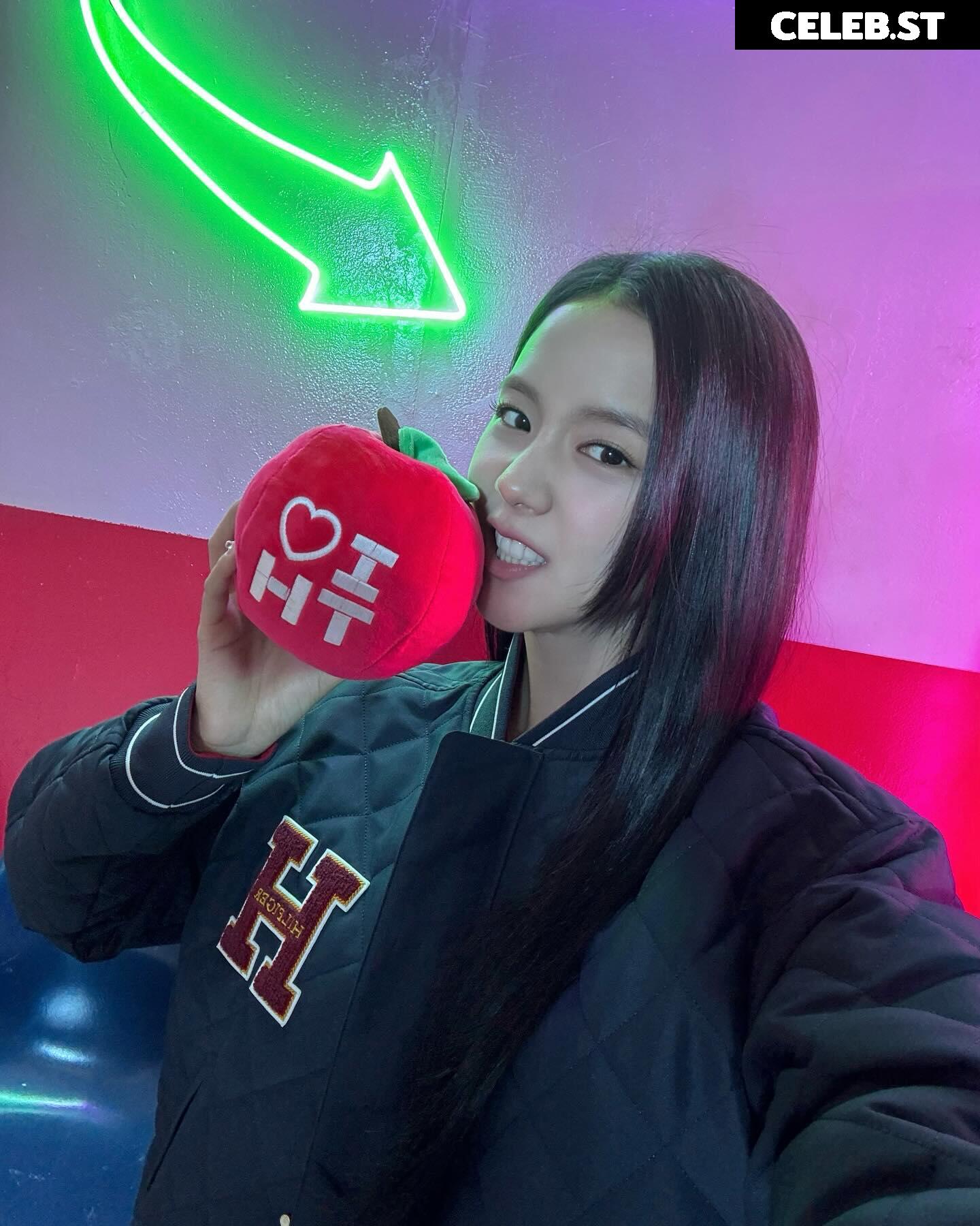 Jisoo  || - BLΛƆKPIИK ( BLACKPINK ) Image 4459853