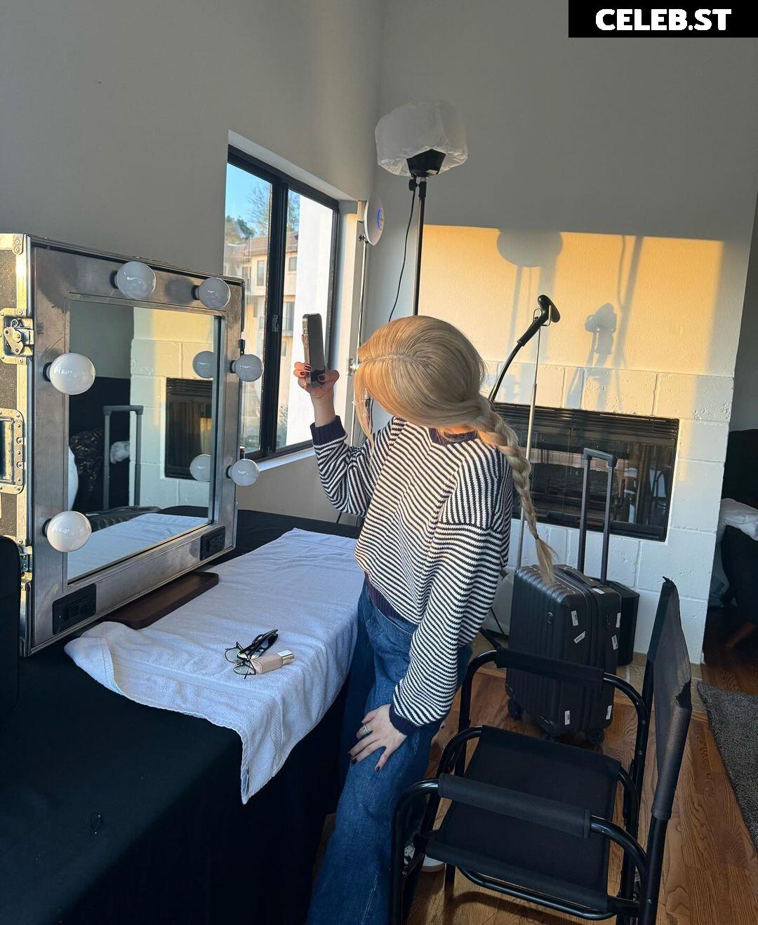 Rosé || Roseanne Park - BLΛƆKPIИK ( BLACKPINK ) Image 4459818