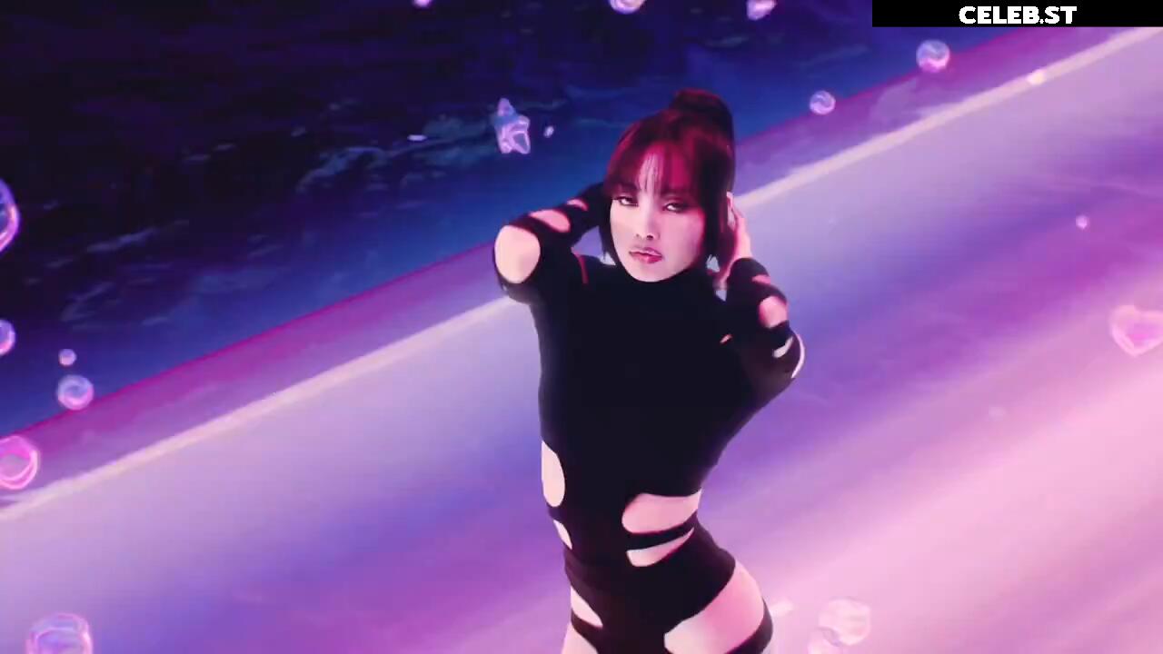Lisa | BLΛƆKPIИK (Blackpink) Image 4459487