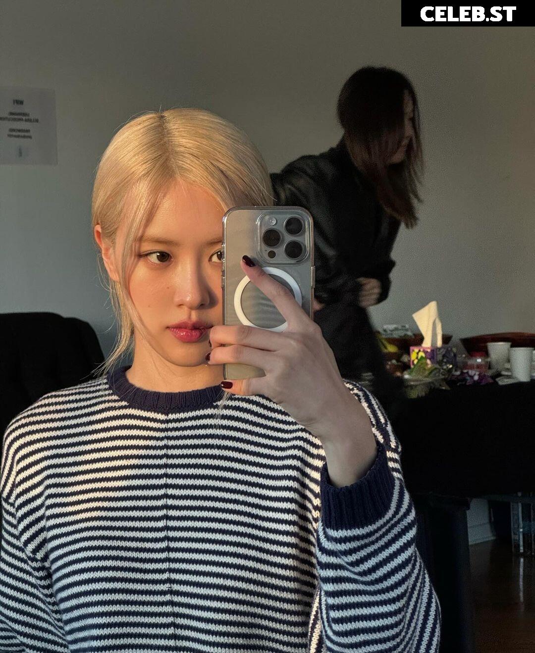 Rosé || Roseanne Park - BLΛƆKPIИK ( BLACKPINK ) Image 4459758