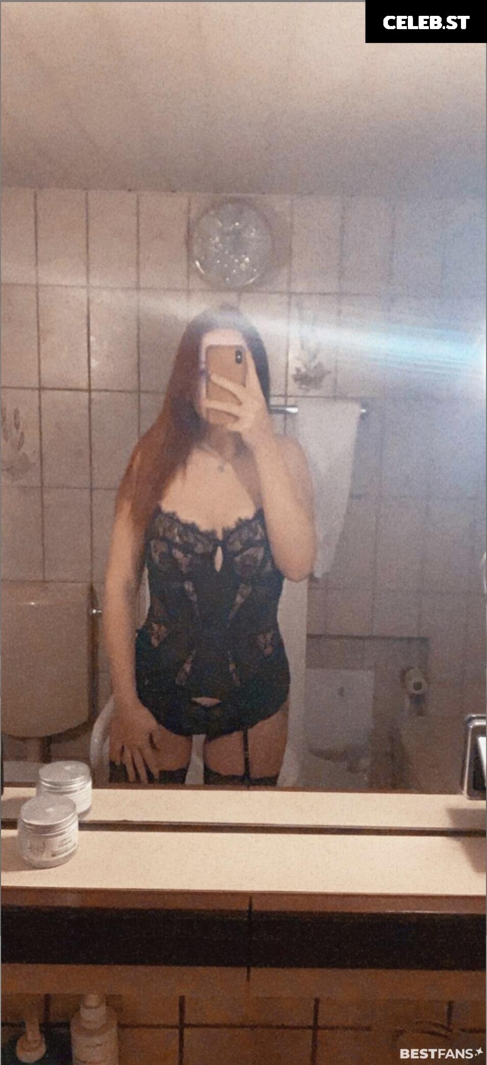 Xenia Tina Marie Image 445935