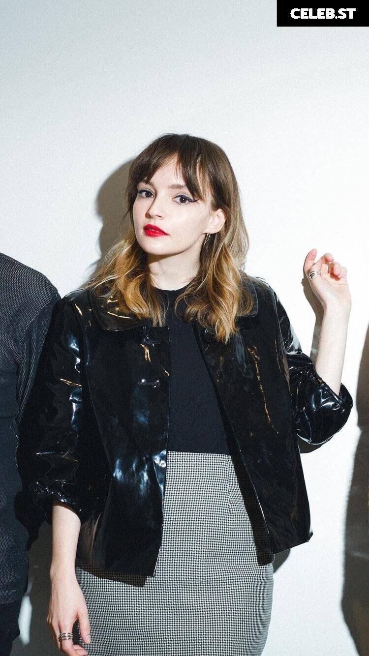 Lauren Mayberry (Singer) Image 4459291
